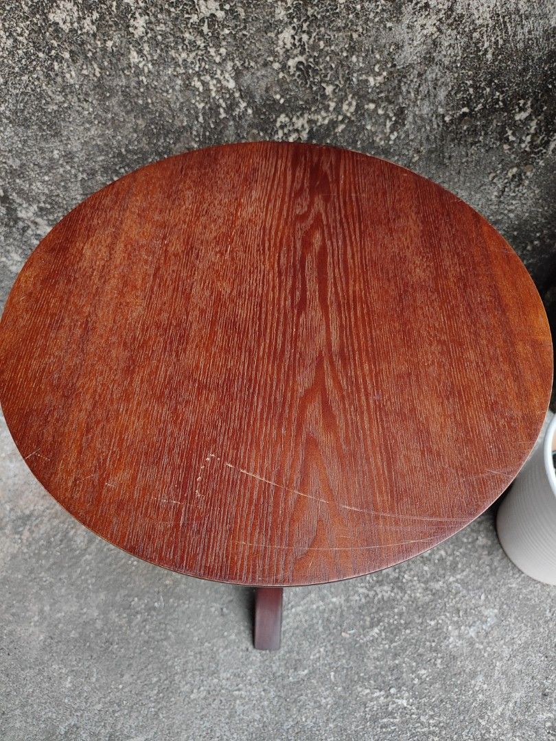 Vintage bentwood accent end table, coffee table 16 inches in diameter H