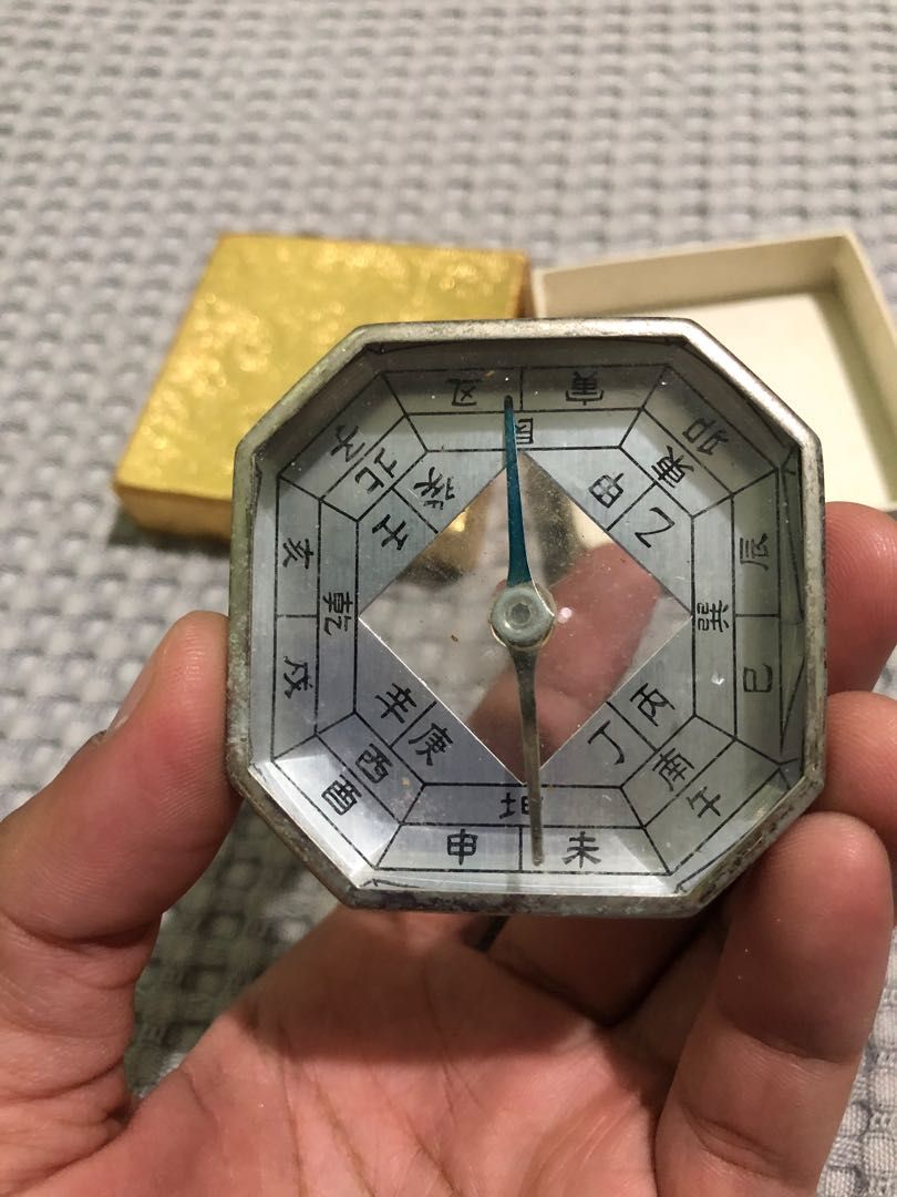 Chineaae Compass Vintage Chinese compass, Hobbies & Toys, Memorabilia & Collectibles ...