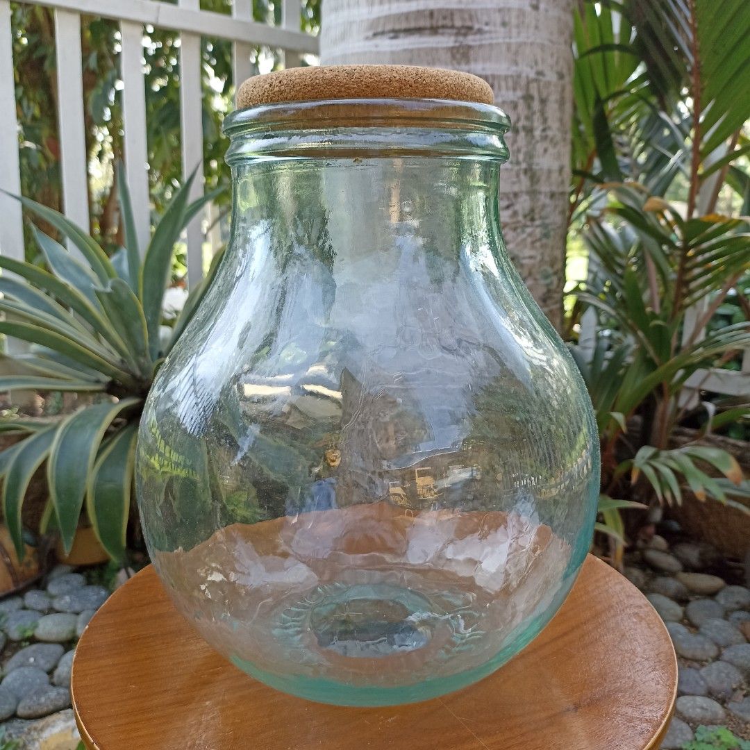 Vintage Large Glass Jar, Made In Italy, Hobbies & Toys, Memorabilia