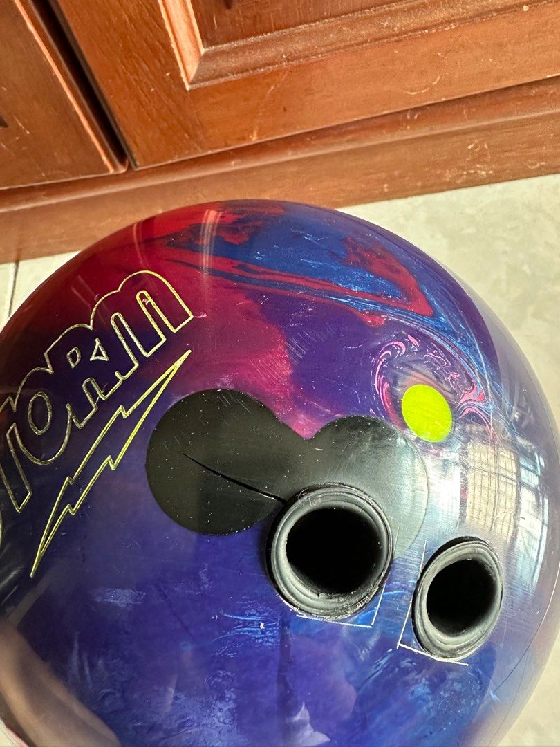 15lbs Storm Phaze II Bowling Ball, Sports Equipment, Sports & Games, Billiards & Bowling on