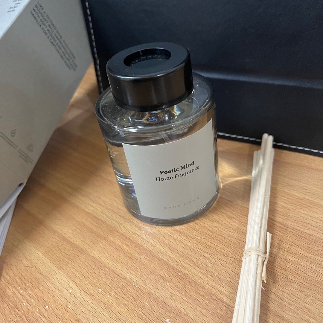 全新 ZARA HOME Poetic Mind詩意心靈 擴香瓶 100ml 木質調, 家具及居家用品, 居家香薰在旋轉拍賣