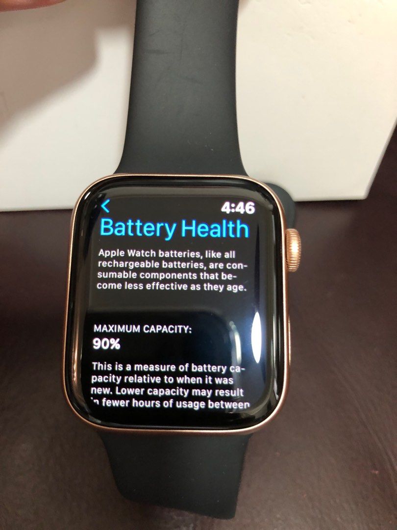 Apple Watch Series 6 GPS 44mm Gold Aluminium Case with Black