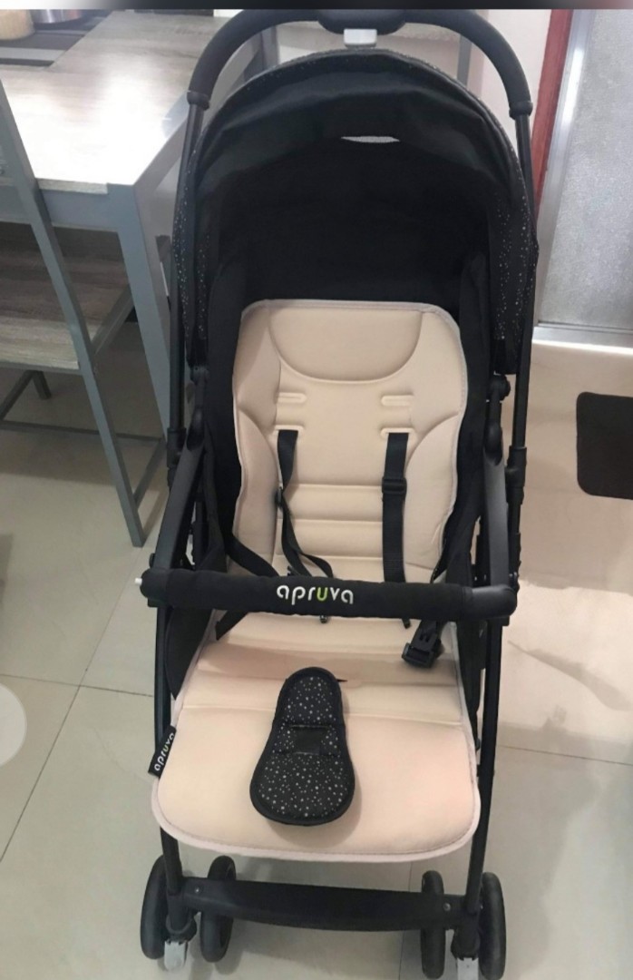 Apruva stroller reversible top