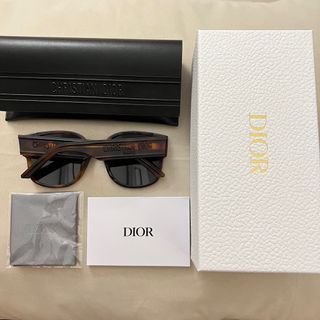 authentic Dior Sunglasses (box,booklet,case,paperbag)