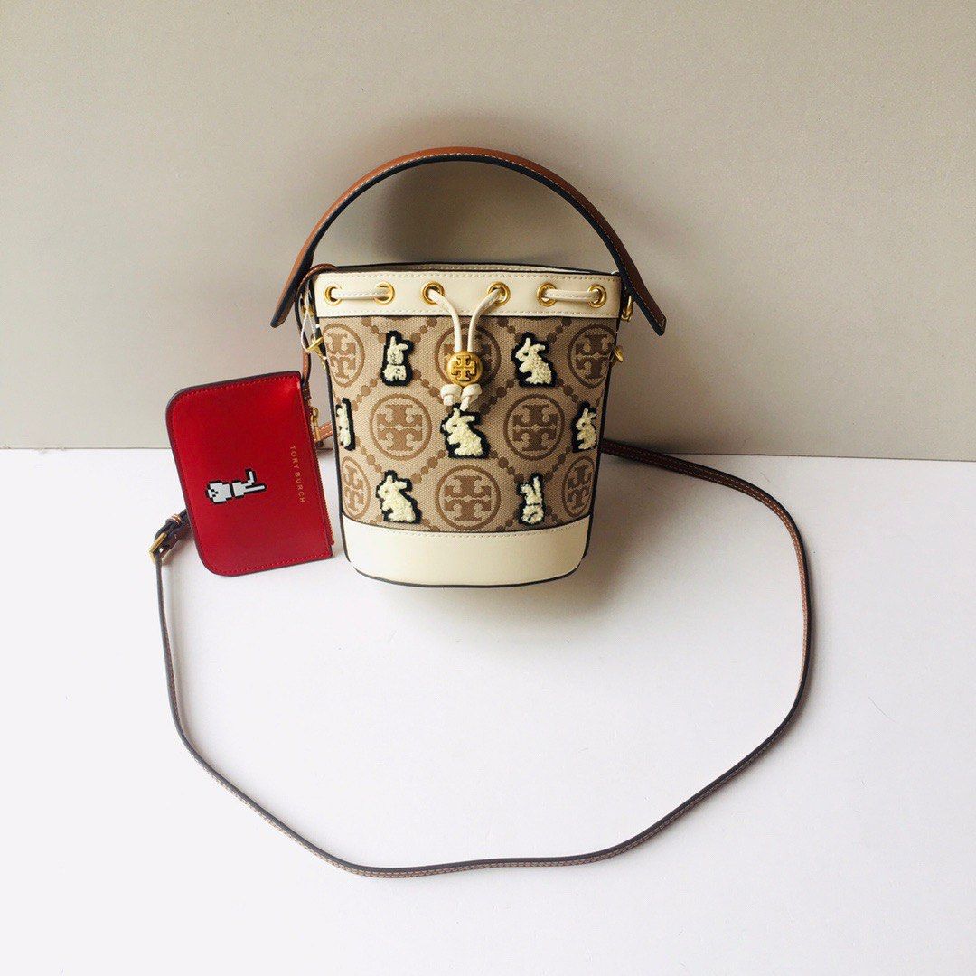 Authentic Tory Burch rabbit lunar year bucket Raffia bag handbag, Luxury,  Bags & Wallets on Carousell