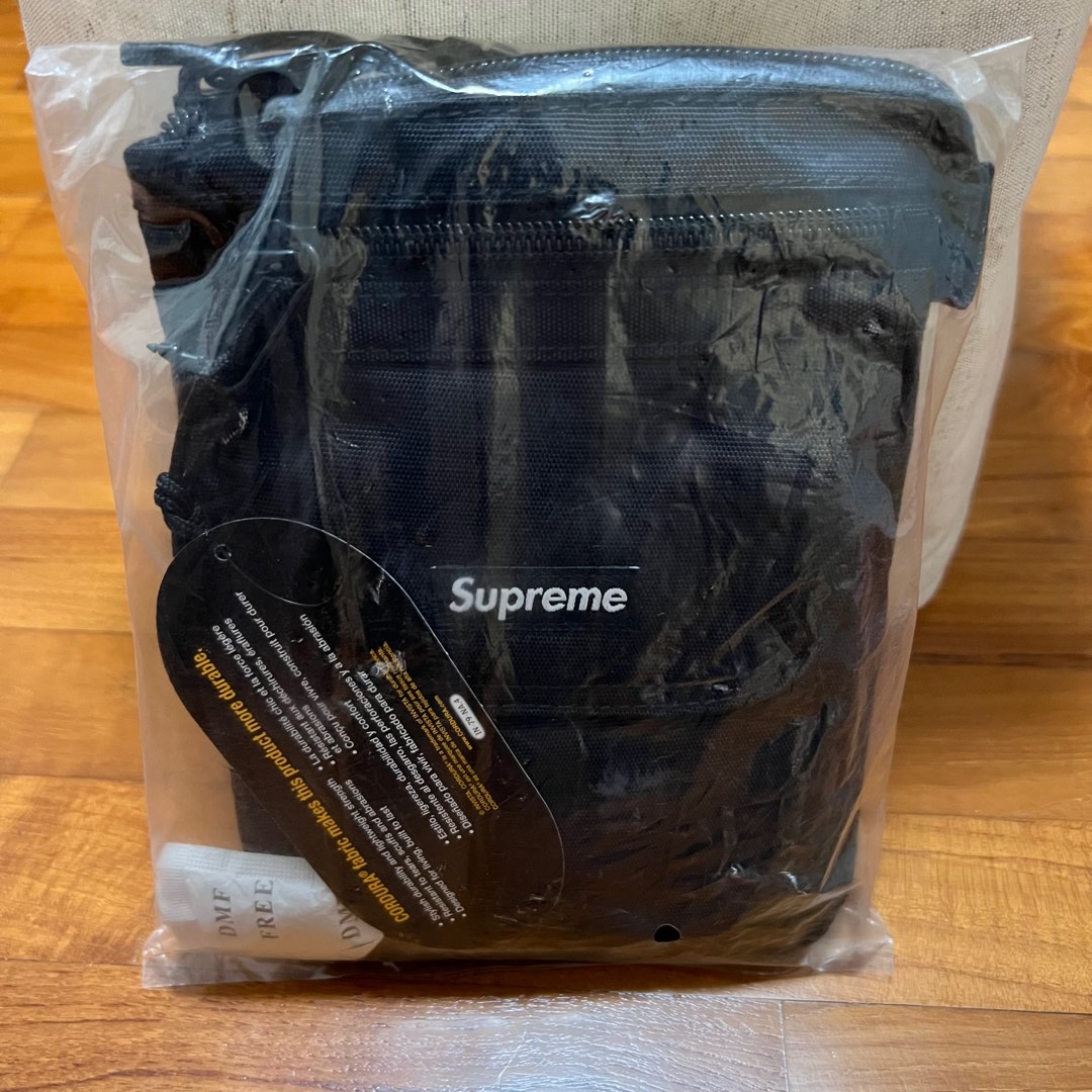 Black Supreme Shoulder Bag FW19 Men s Fashion Bags Sling Bags on Carousell