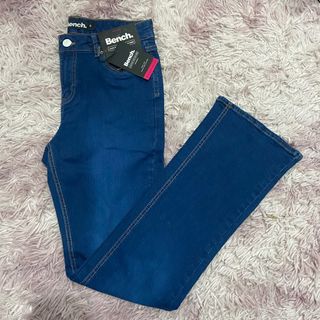 (Category: ) located in . Submitted by uy4wardrobe (Listing ID 1205007434, Image 1). Description: .
