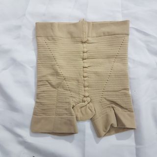 (Kategori: ) berada di . Dikirim oleh reva89 (ID iklan 1204910765, Gambar 1). Deskripsi: .