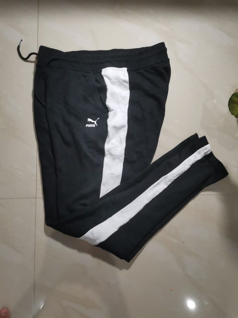 Celana training puma Fesyen Pria Pakaian Bawahan di Carousell