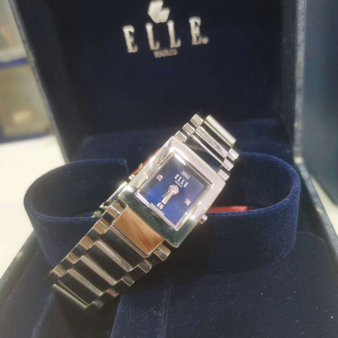 CLEARANCE ELLE Watch Square Jam Petak Small Size Women s Fashion