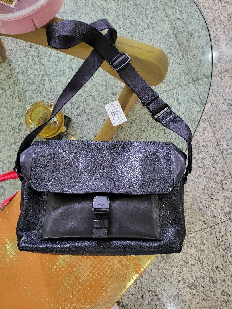 Coach Leather Messenger Bag, Luxury, Bags & Wallets on Carousell