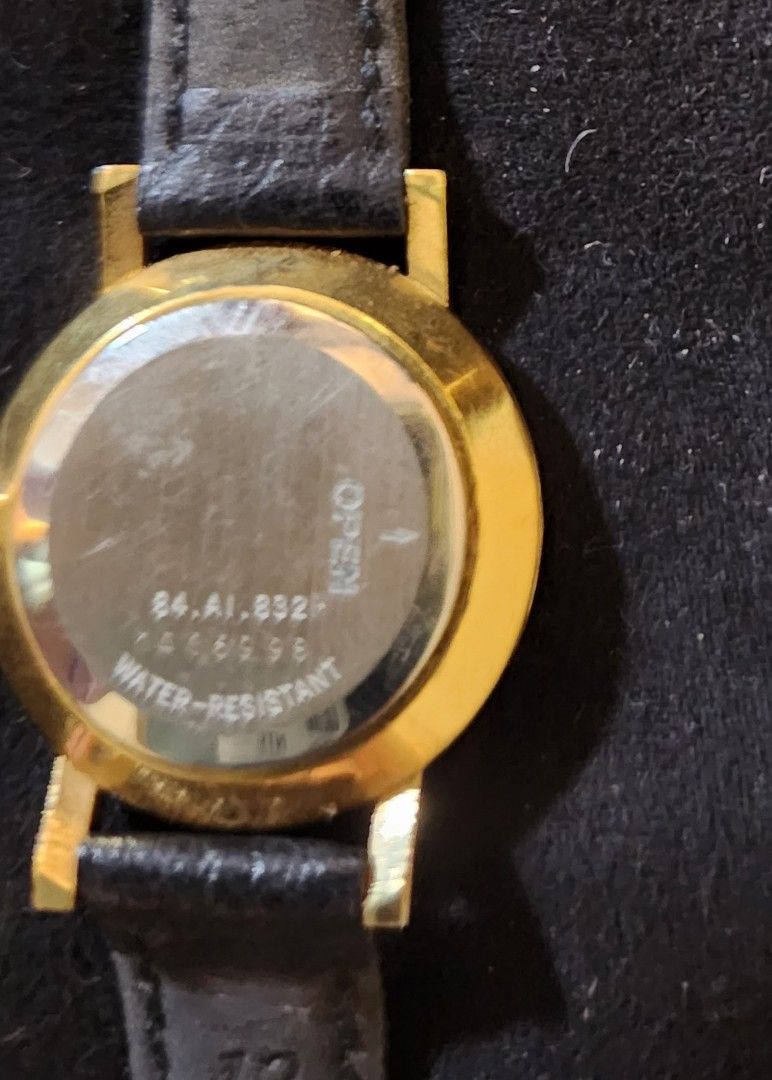 Ebel authentic (Category: Women's Watches) located in Pasig City. Submitted by ginaval (Listing ID 1204927034, Image 3). Description: elegant two -toned watch.