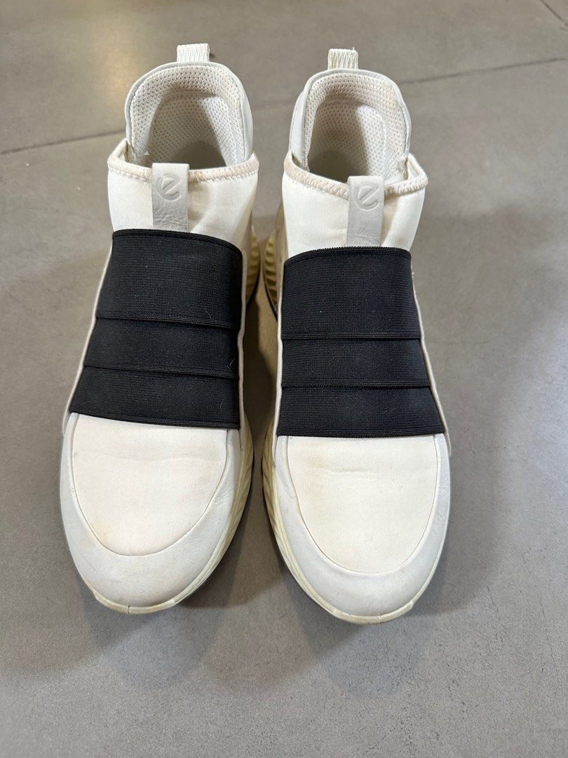 Ecco leather shoes, Women's Fashion, Footwear, Sneakers on Carousell