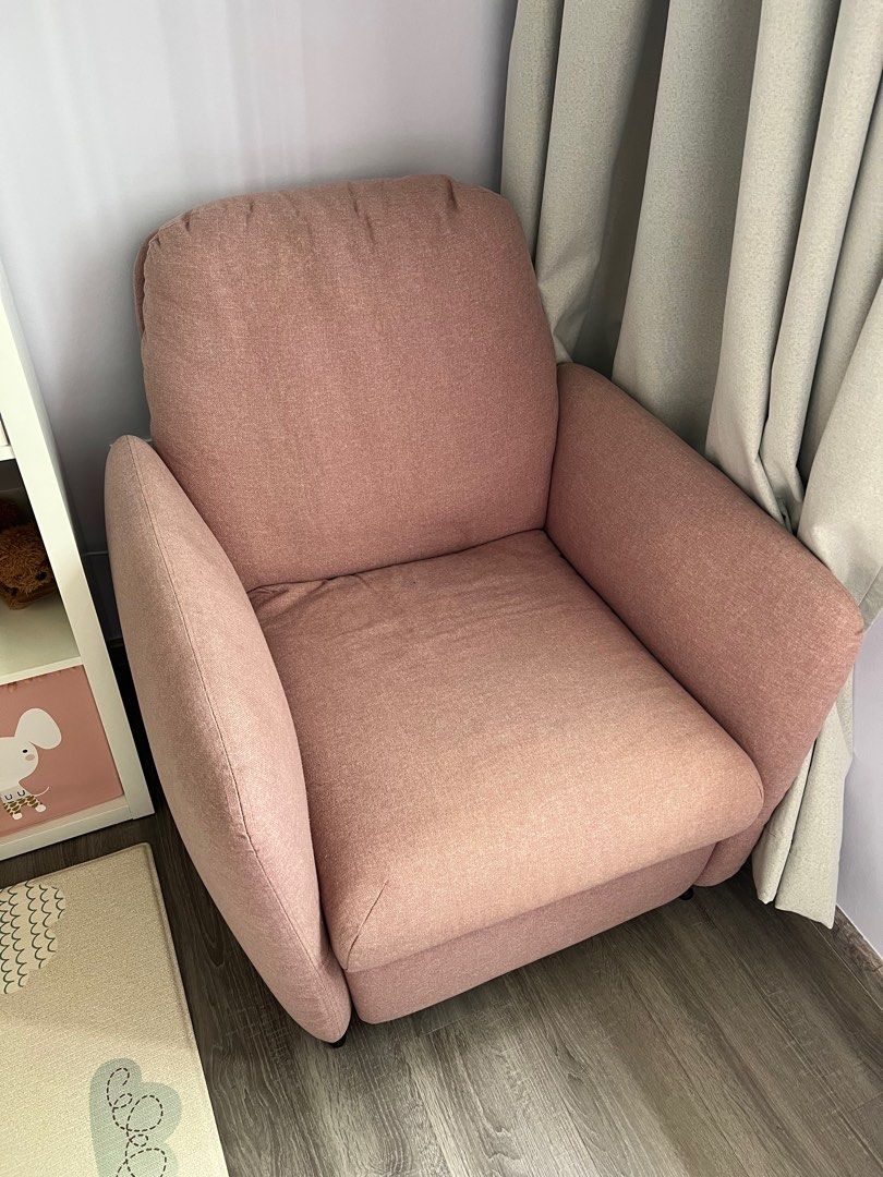 Ikea best sale pink recliner