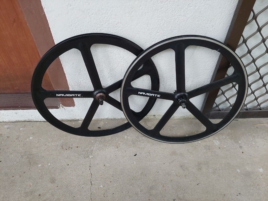 Fixed gear 5 spock wheel set, Sports Equipment, Bicycles & Parts, Parts ...