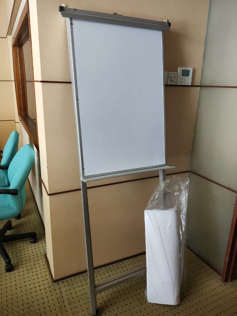 Flip Chart Whiteboard & Flip Chart Papers, Everything Else on Carousell