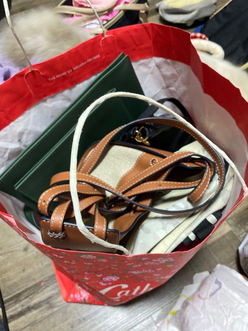 FREE CLOTHES BAGS SHOES Women s Fashion Tops Other Tops on