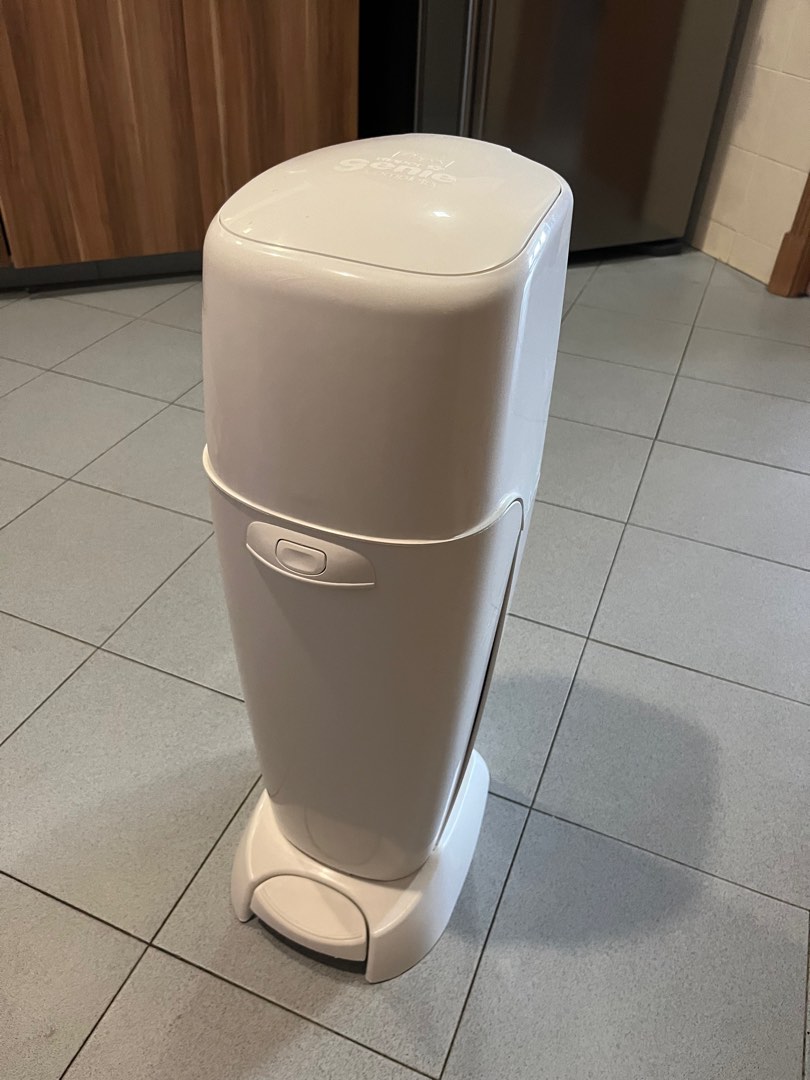 Genie Diaper waste bin anti smell, Furniture & Home Living, Cleaning