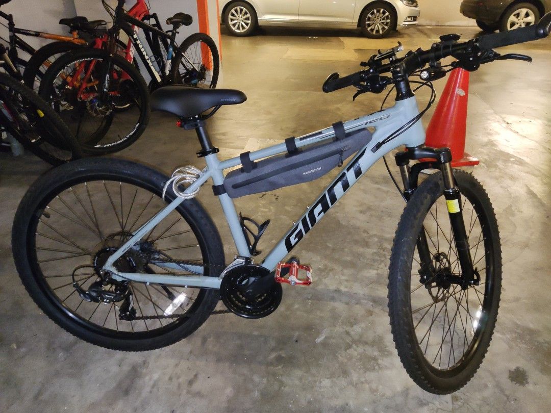 Giant atx store 950 full suspension