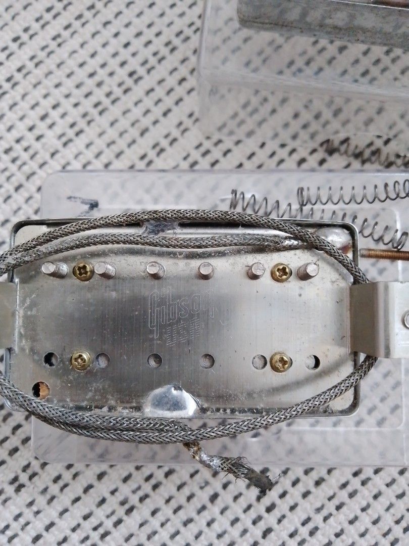 Gibson pickups, Hobbies & Toys, Music & Media, Musical Instruments on