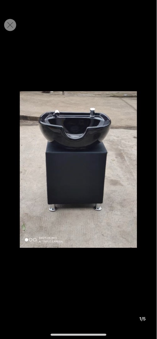 Portable Hair wash basin, Women's Fashion, Watches & Accessories, Hair