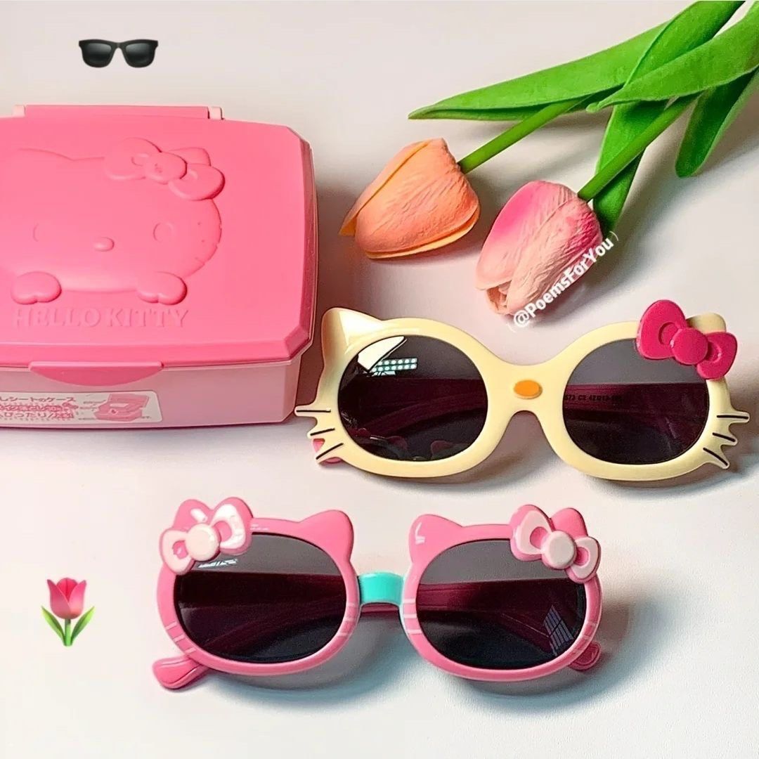 Hello kitty sunglasses, 女裝, 手錶及配件, 眼鏡-