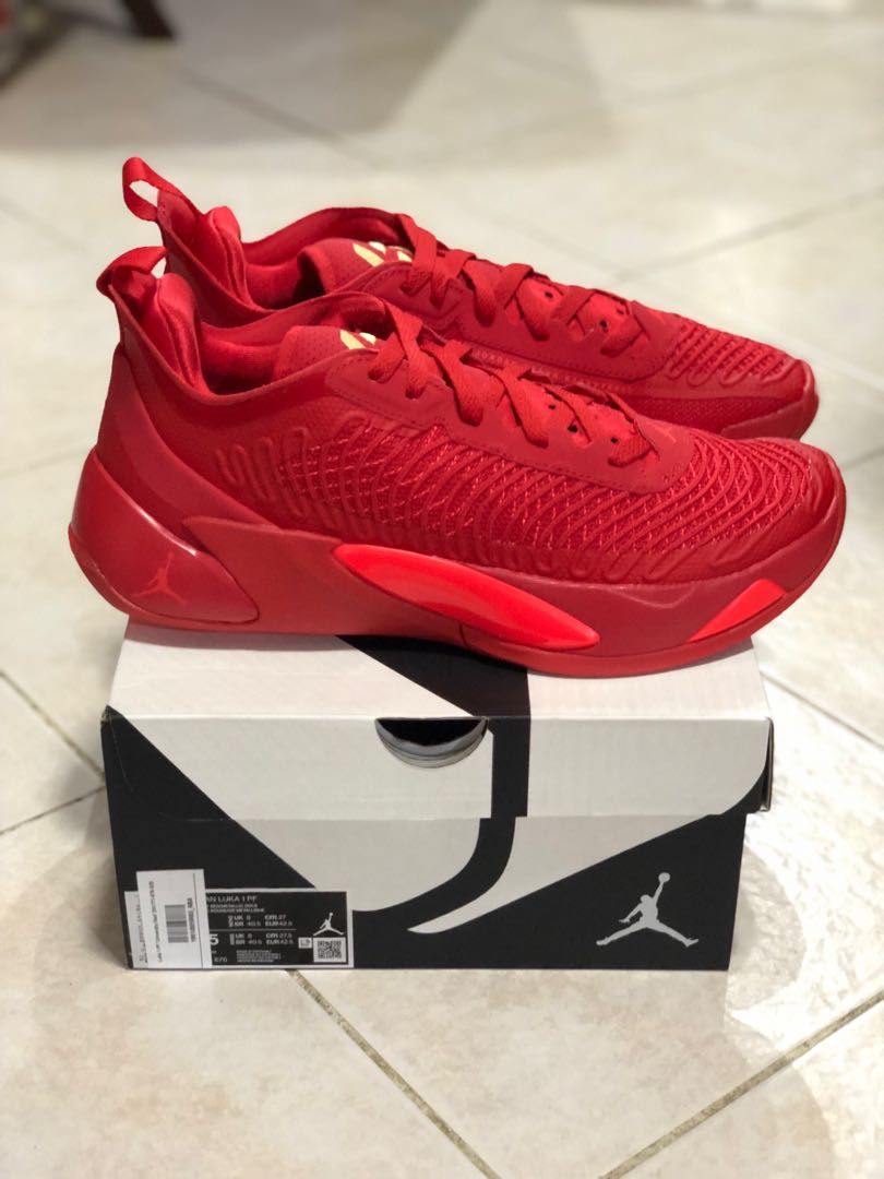 Air Jordan Luka Universidade Tinto Em Segunda M o Durante 40 OFF