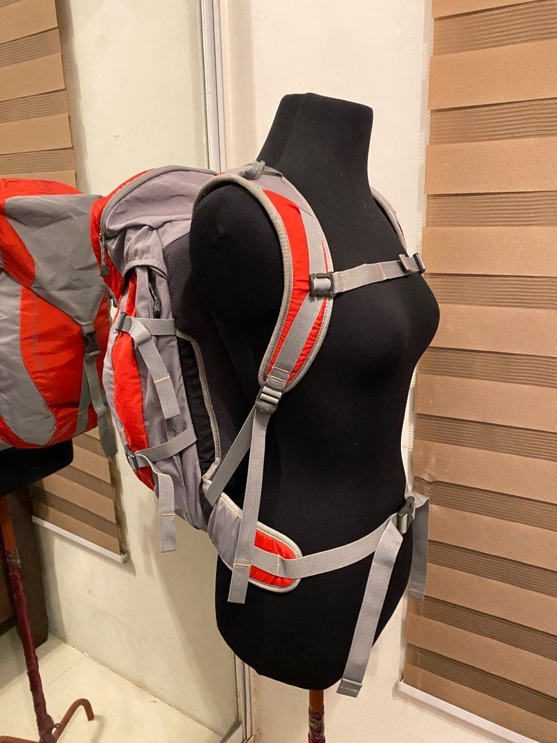Karrimor Hiking Backpack 25L, Men's Fashion, Bags, Backpacks on Carousell