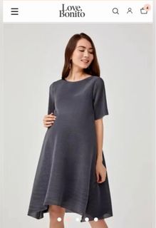 (Category: ) located in . Submitted by mtmywardrobe (Listing ID 1204866333, Image 1). Description: .