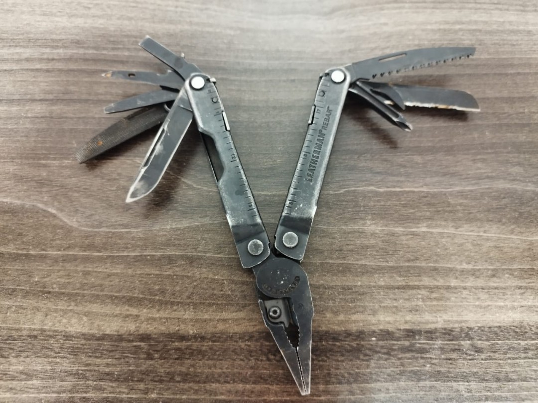 Leatherman rebar, Hobbies & Toys, Collectibles & Memorabilia, Vintage Collectibles on Carousell