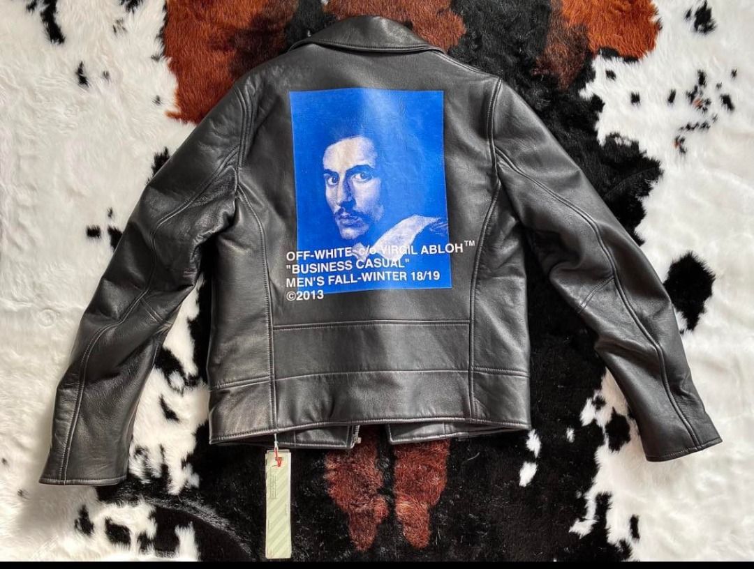 OFF WHITE