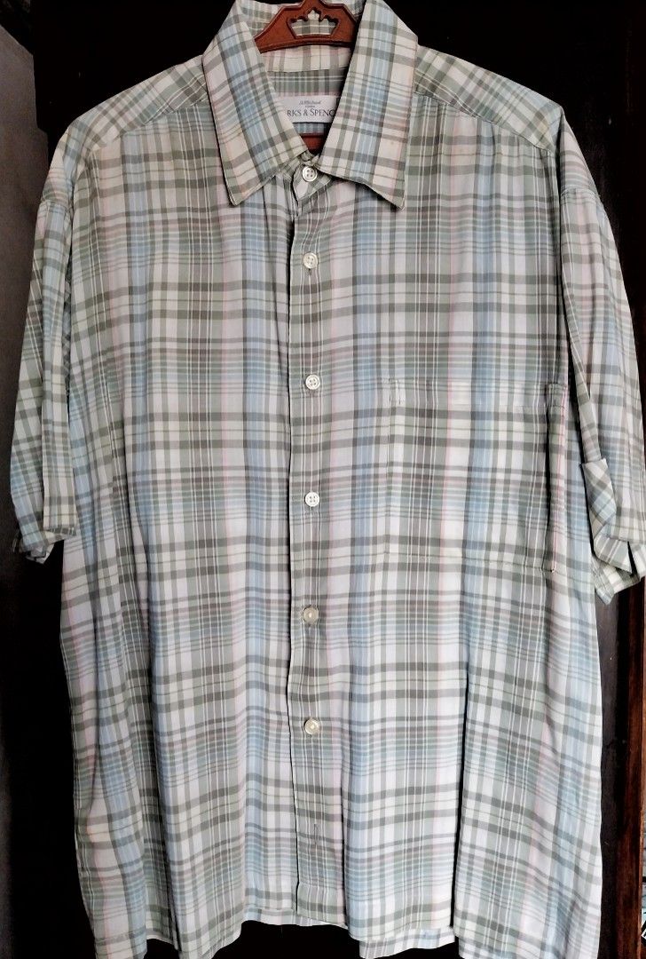 Marks and Spencer Polo short sleeve (Category: Tshirts & Polo Shirts ) located in Makati City. Submitted by loooved (Listing ID 1204963507, Image 1). Description: Marks and Spencer original (men's wear) With slight yellow stains due to storage as shown on photo (can be washed off) originallt priced at 2k..