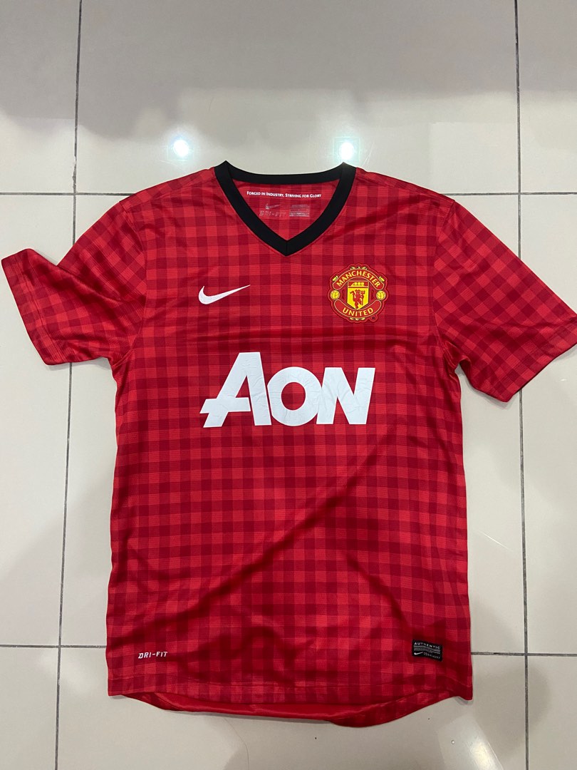 Nike aon sale manchester united