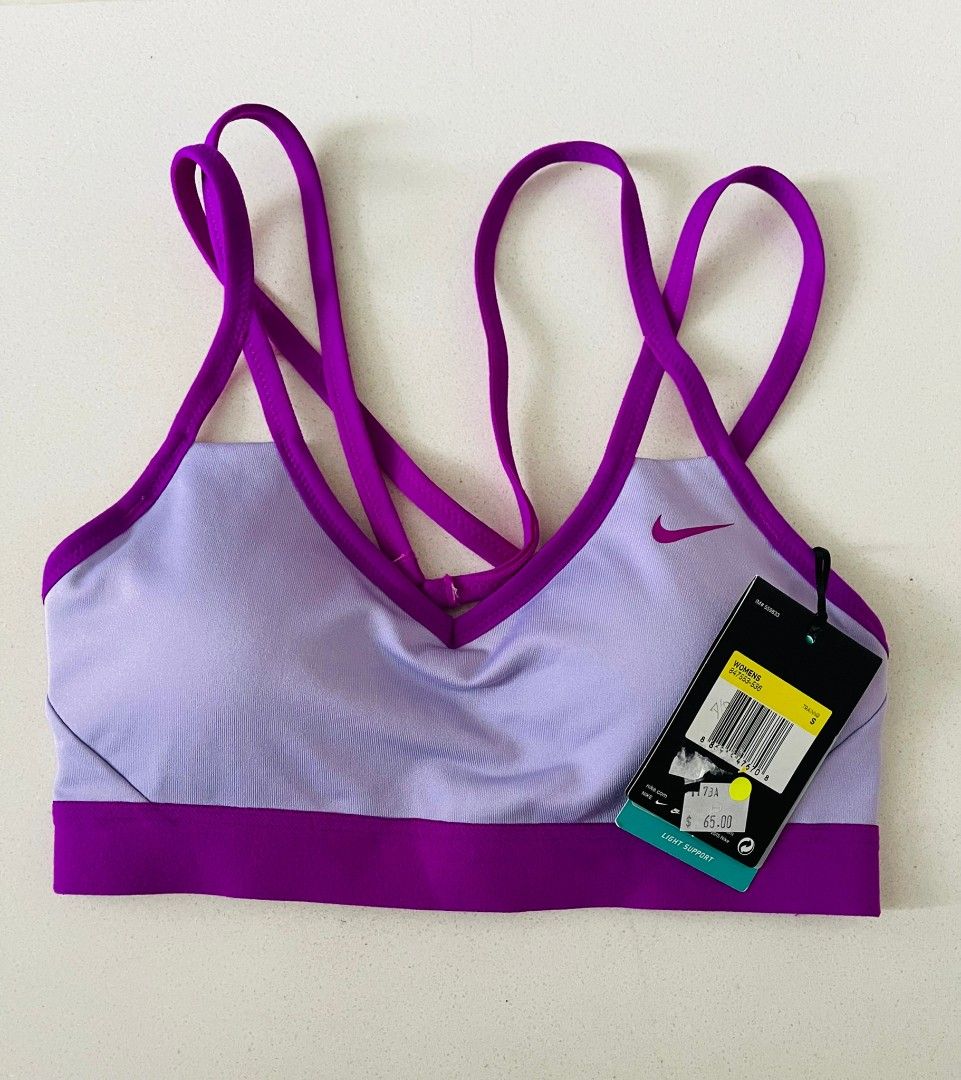 Nike Sports Bra, Women's Fashion, Activewear on Carousell