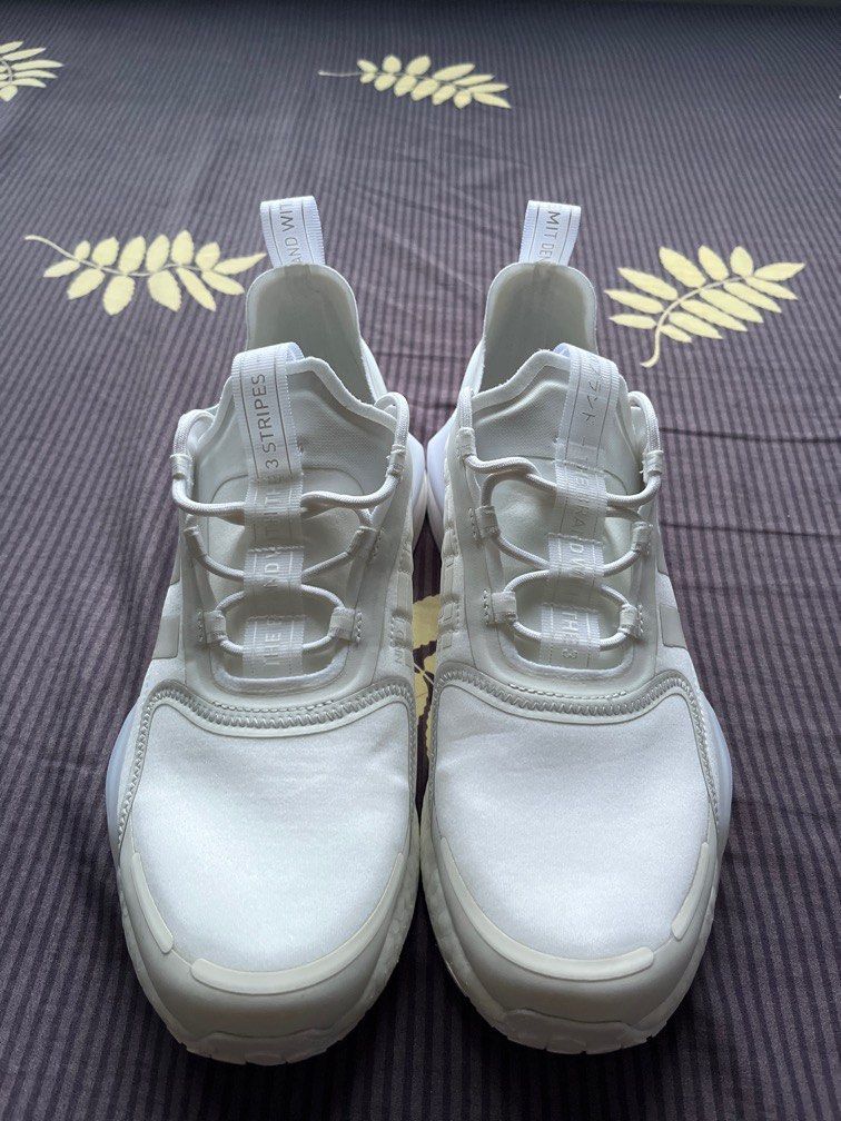 NMD r3 US9.5, Men's Fashion, Footwear, Sneakers on Carousell