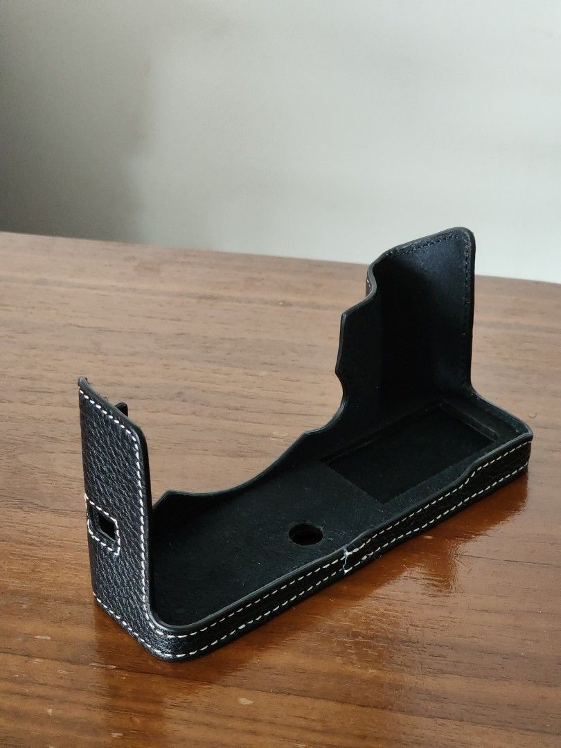 Oberwerth half case for fujifilm XT4, Photography, Photography