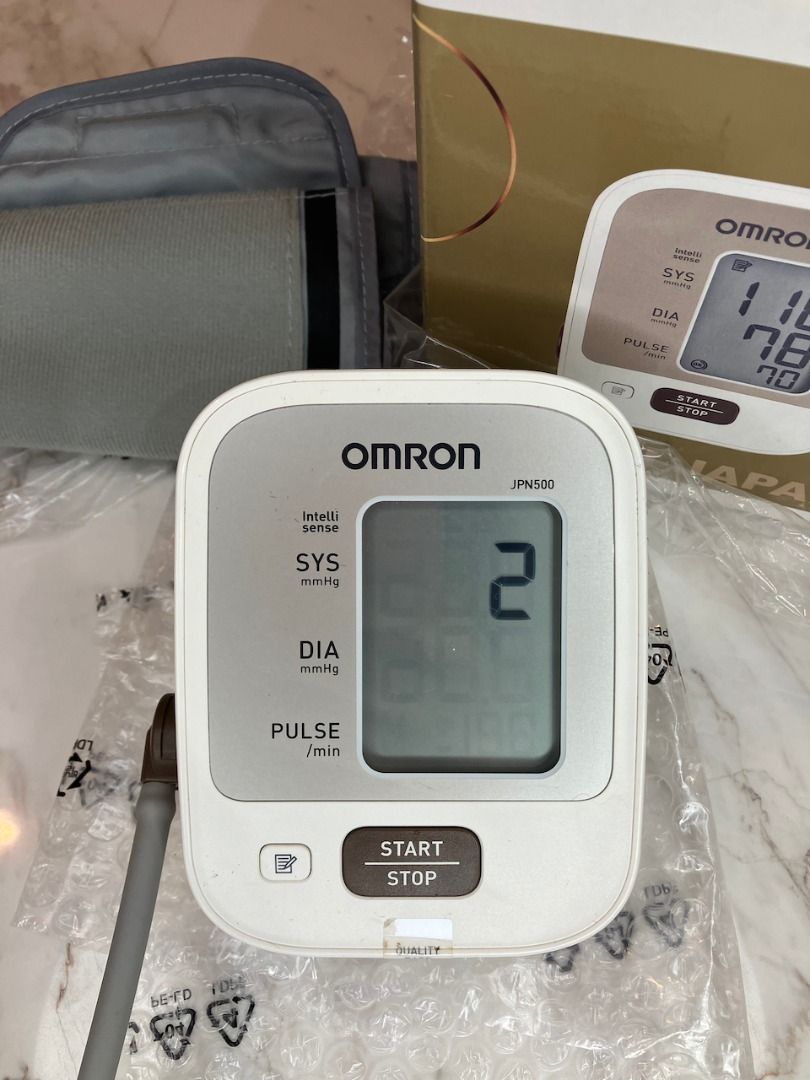 OMRON Automatic Blood Pressure Monitor JPN500 Made in Japan, Health
