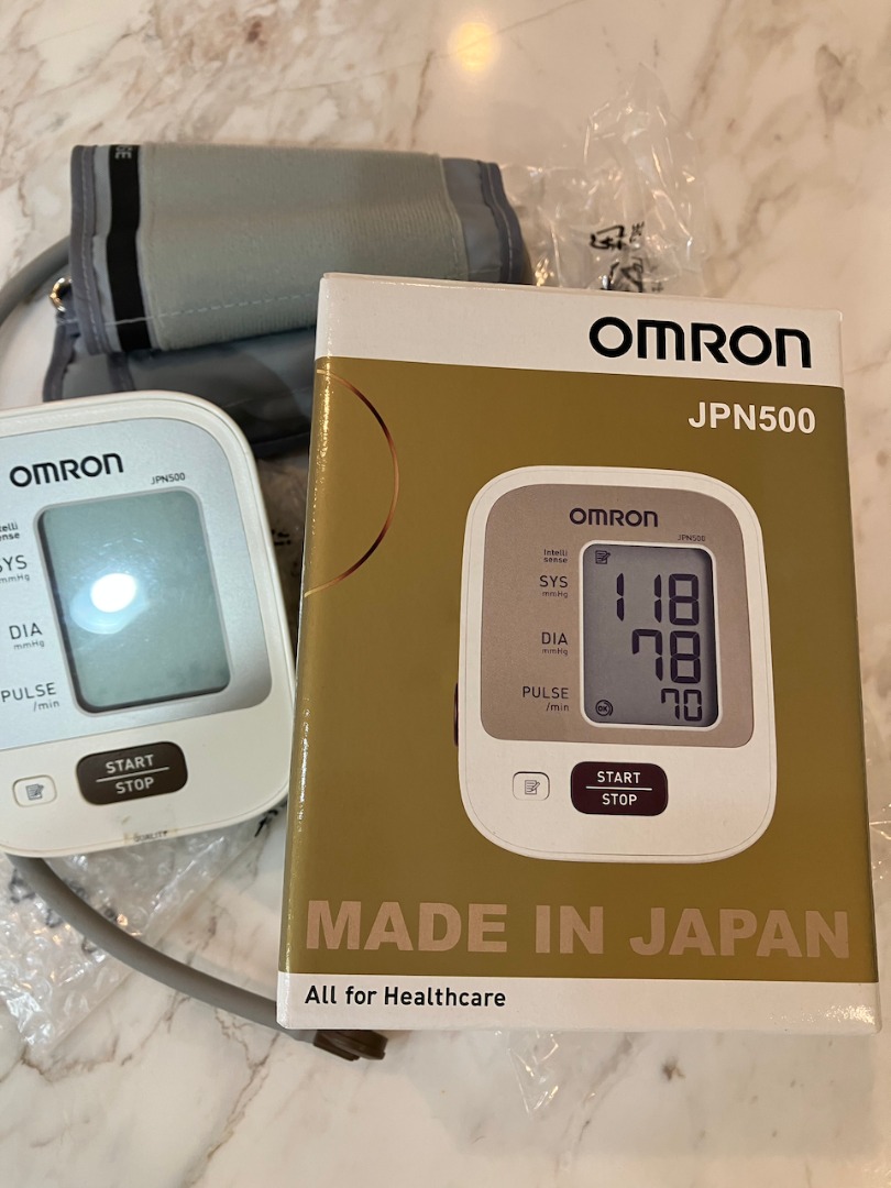 OMRON Automatic Blood Pressure Monitor JPN500 Made in Japan, Health