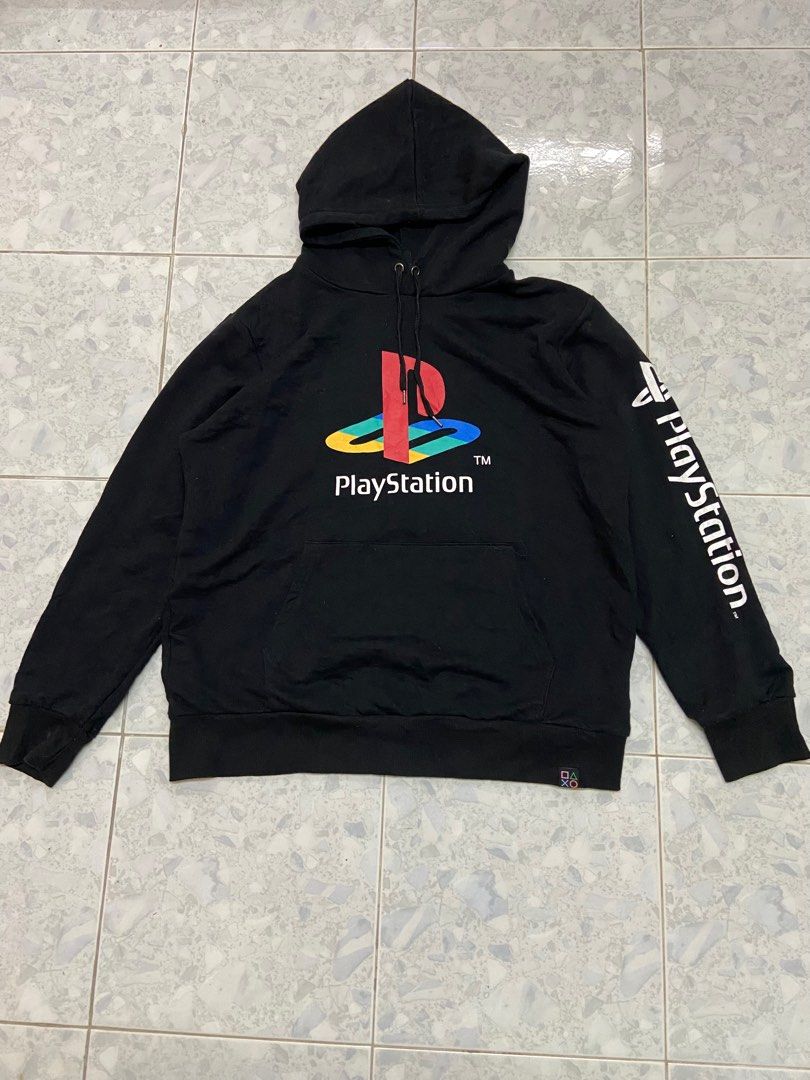 Playstation hoodie pull and bear sale