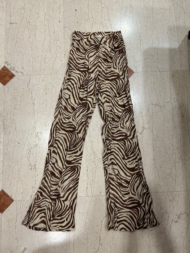 Pull and bear striped sale pants