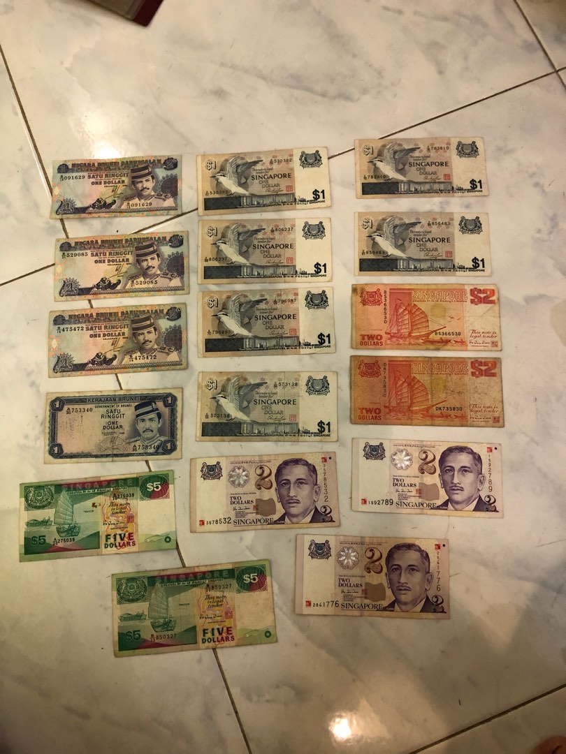 Singapore Old Notes $35, Hobbies & Toys, Memorabilia & Collectibles ...