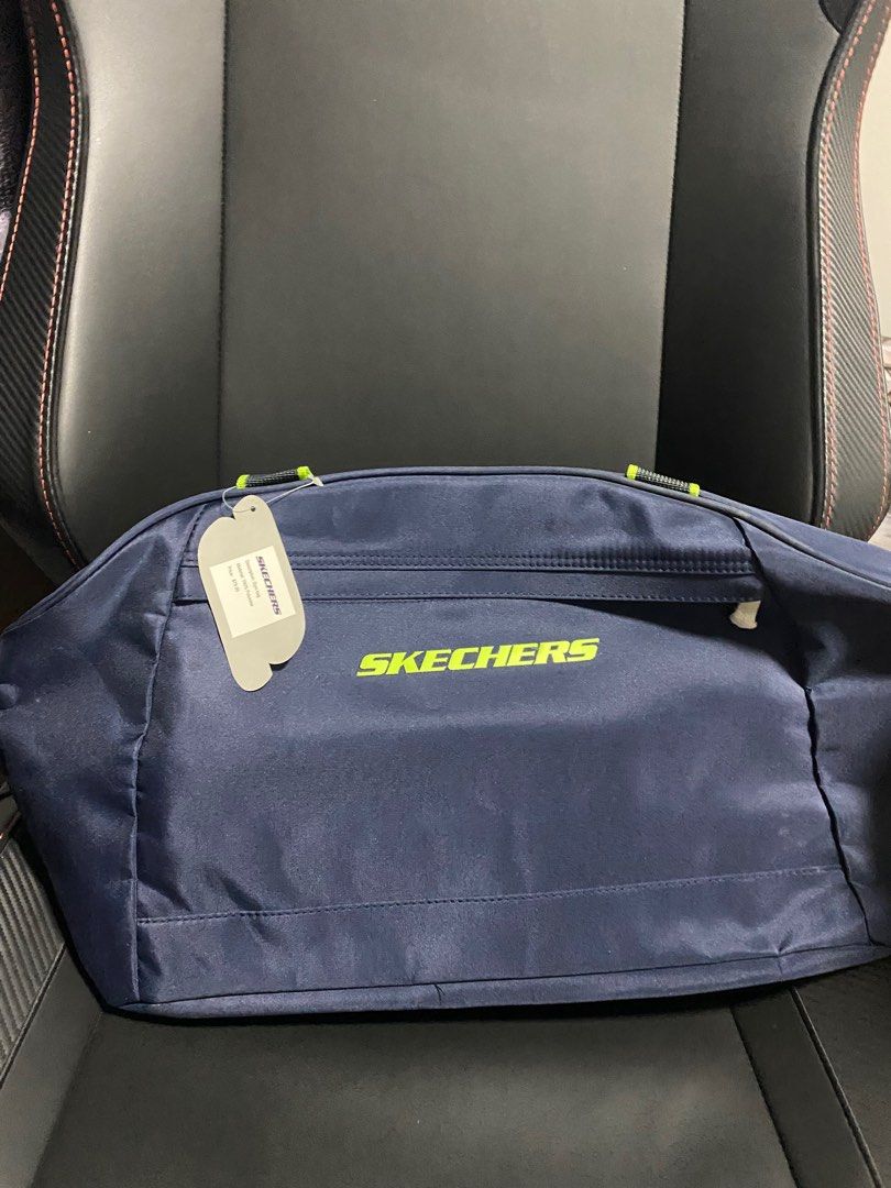 Skechers Duffle/Gym Bag, Men's Fashion, Bags, Belt bags, Clutches and