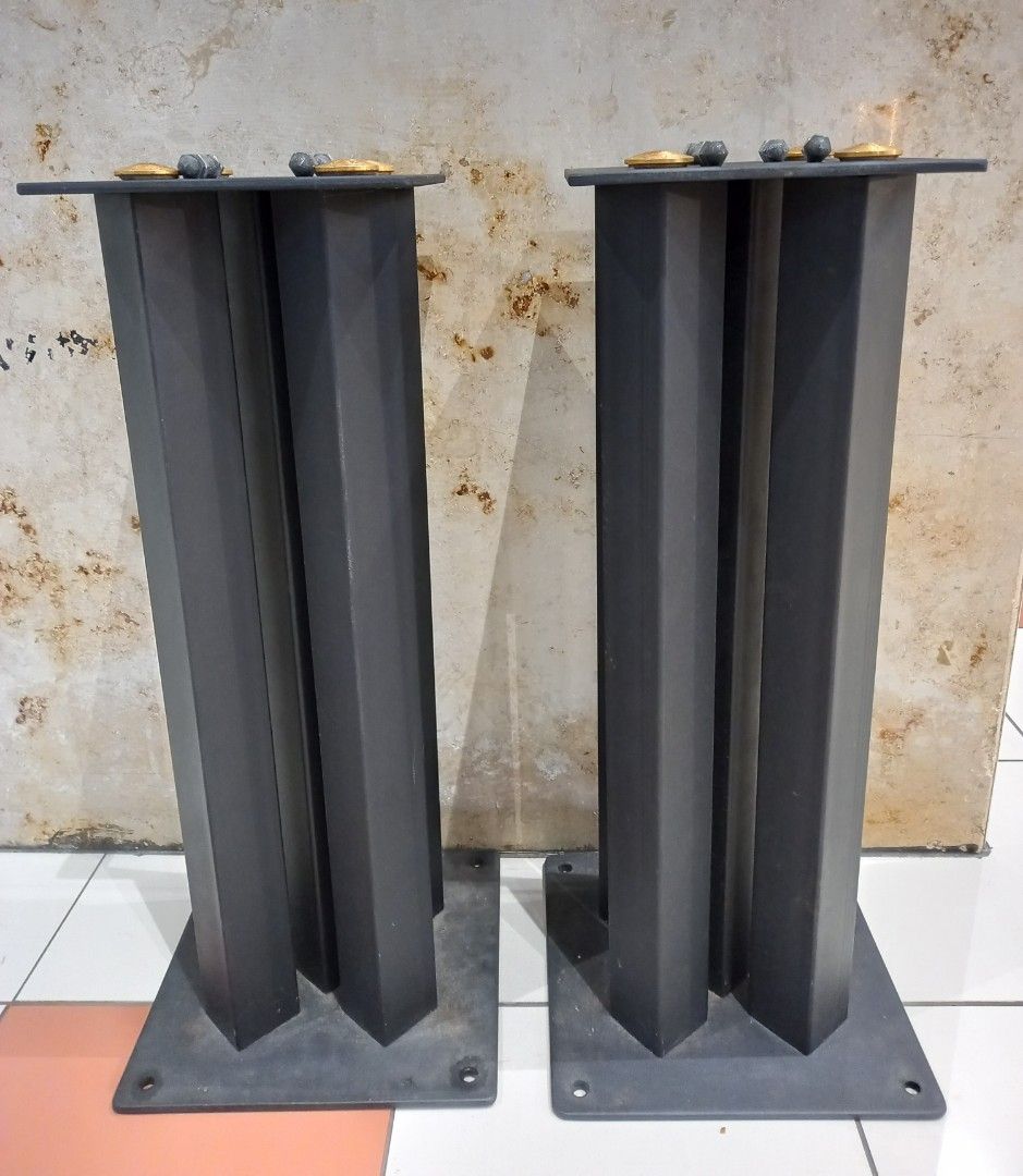 Solid Cast Iron Speakers Stand..gd condition, Audio, Other Audio