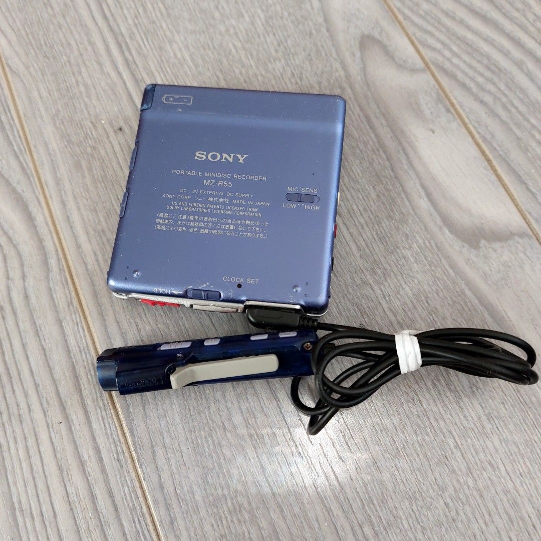 SONY MZ-R55正常可以用,MD播放機,包括線控,充電池1粒。, 興趣及遊戲