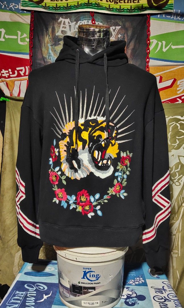 sukajan gucci Men s Fashion Tops Sets Hoodies on Carousell
