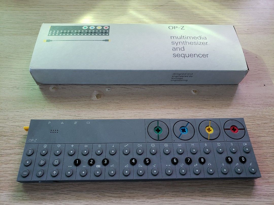 sss様ご売約 TEENAGE ENGINEERING OP-Z | testes.metalesp.com.br