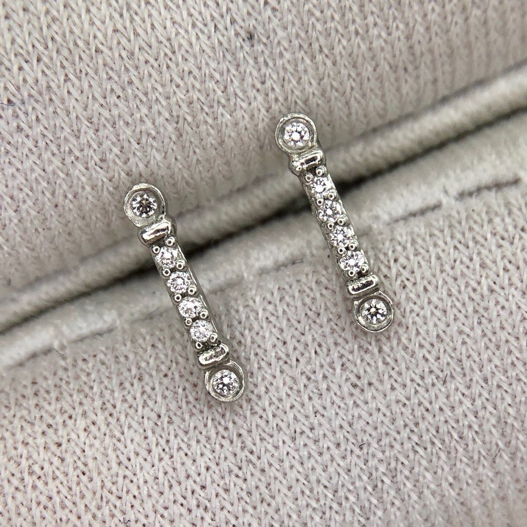 TIFFANY CO. PT 950 FLEUR DE LISKEY BAR EARRING 1.19 G 227036137 FI Women s Fashion Jewelry Organisers Earrings on Carousell