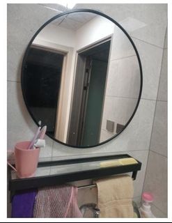 (Category: ) located in . Submitted by piscesmelon90 (Listing ID 1205032993, Image 1). Description: .