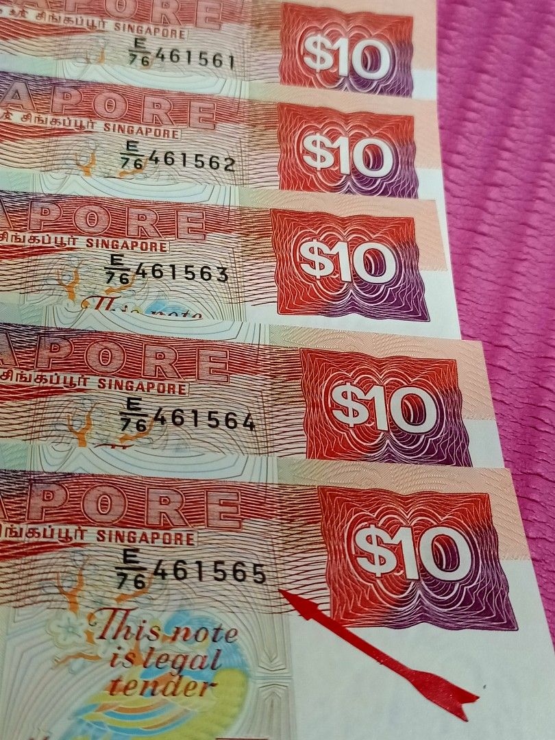 Unc Error running ship series 10 notes (5pcs offer 98), Hobbies