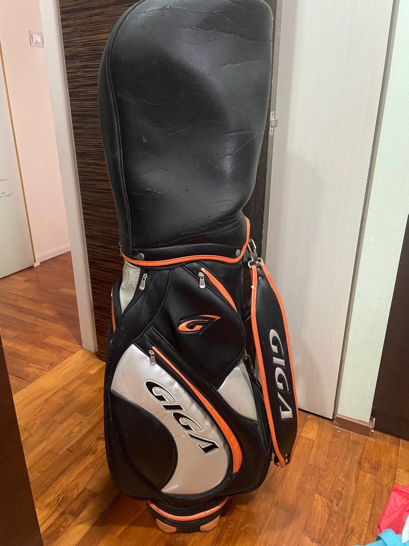 Used Golf Bag, Sports Equipment, Sports & Games, Golf on Carousell